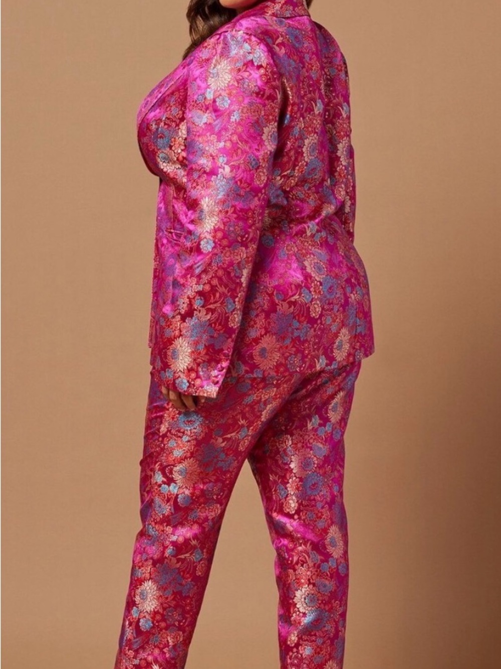 Fuchsia Floral Brocade Women's Blazer and Trousers Set - Picture 7 of 7